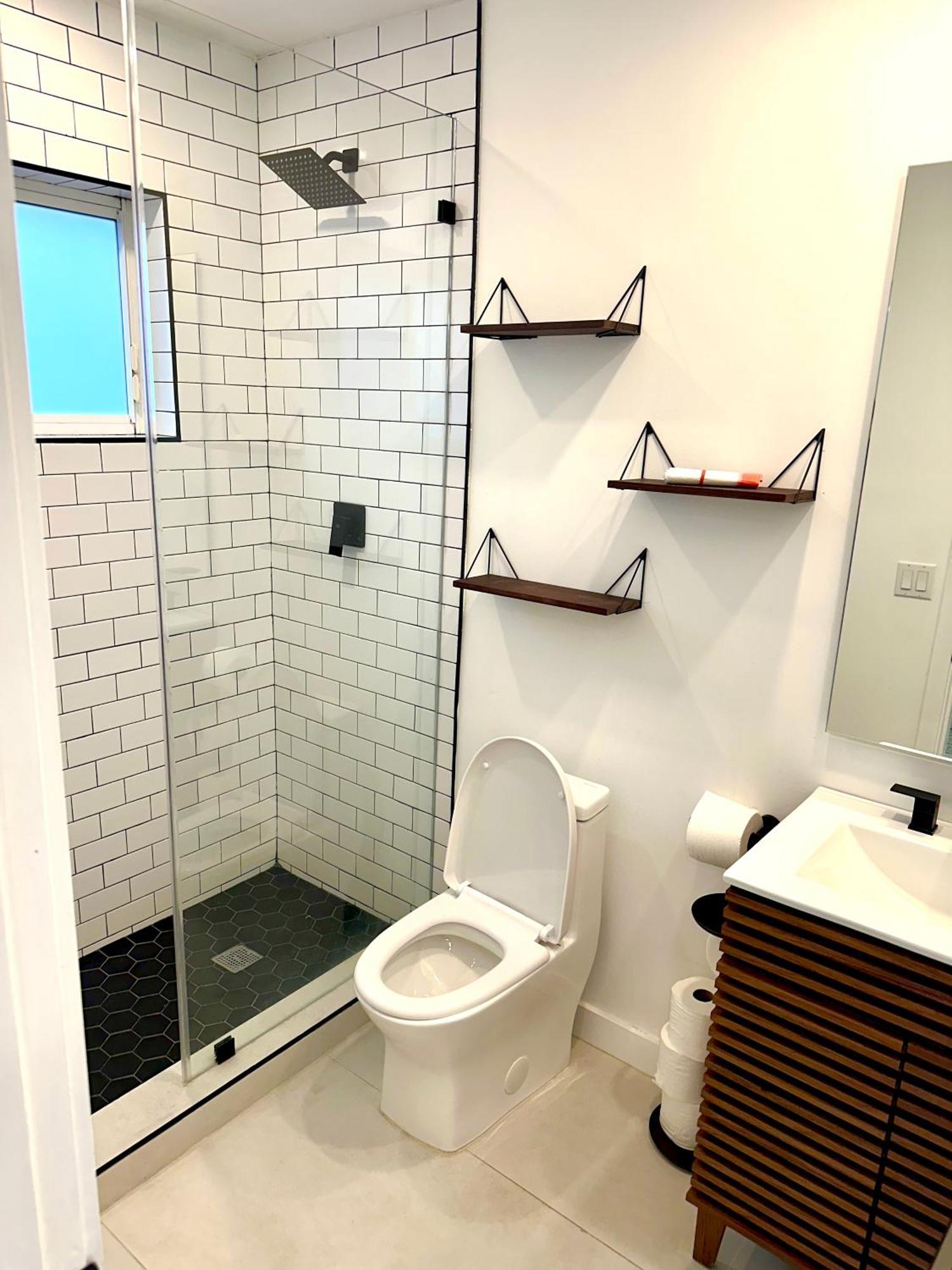 Hébergement de vacances 15 Guests Luxury House With Pool & Gazebo! Miami